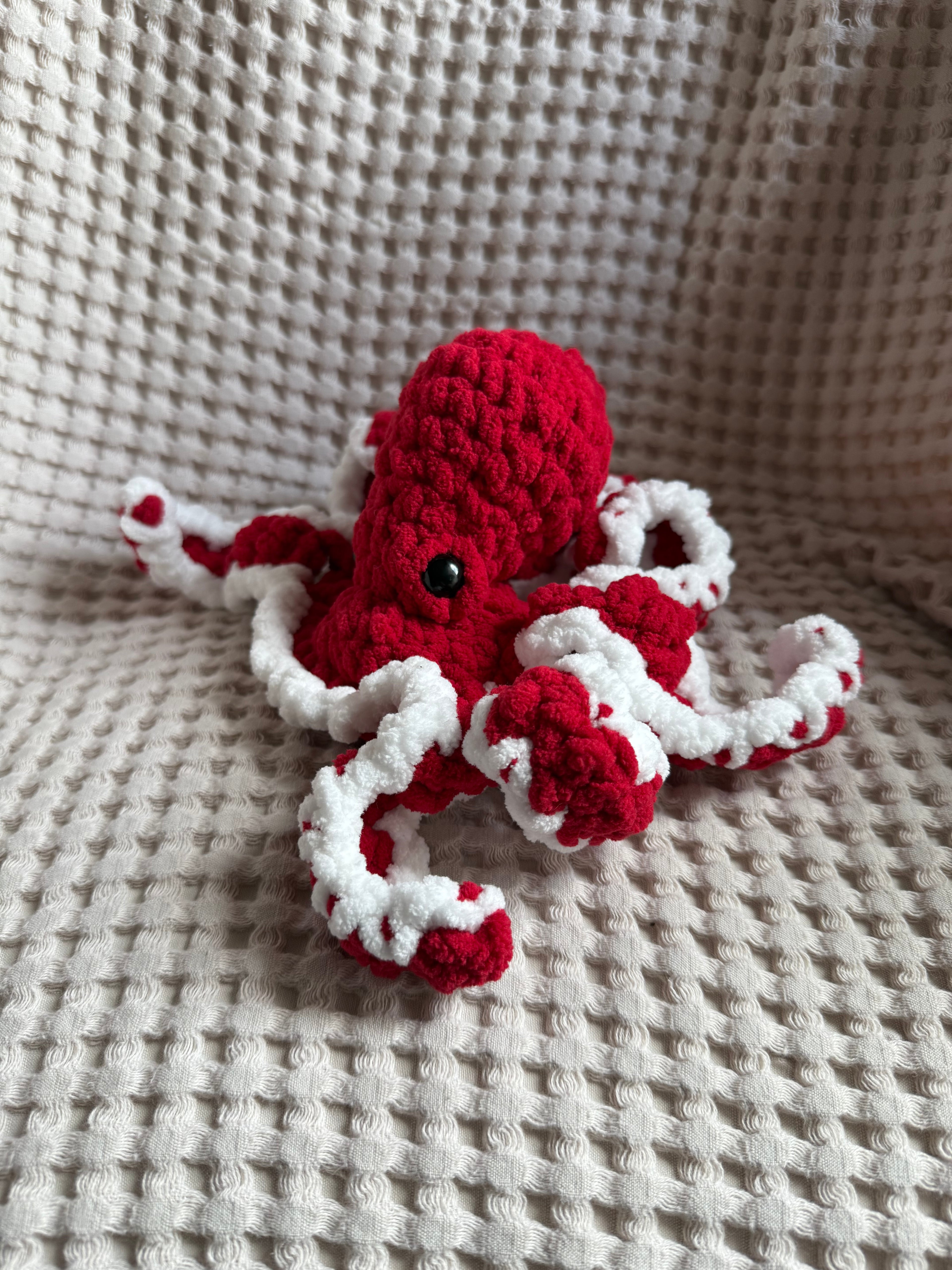 Red Octopus🐙